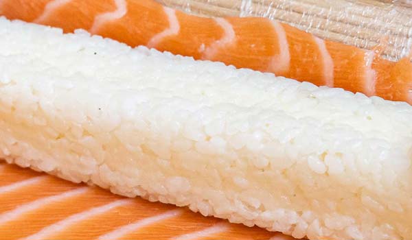 Yukis & Salmon Rolls - Easy Sushi